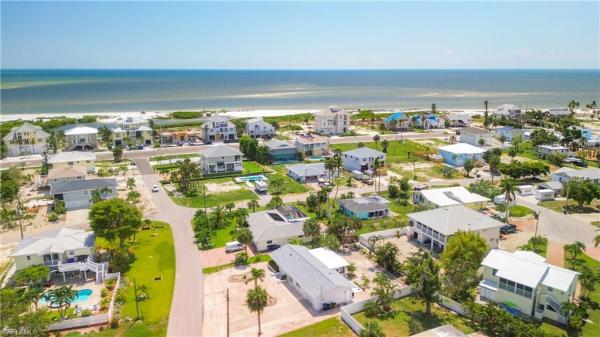 Laguna Shores, 207 Redfish Rd, Fort Myers Beach, Florida 33931, image 1