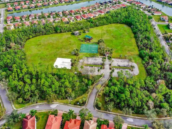 Bella Vida, 2414 Laurentina Ln, Cape Coral, Florida 33909, image 1