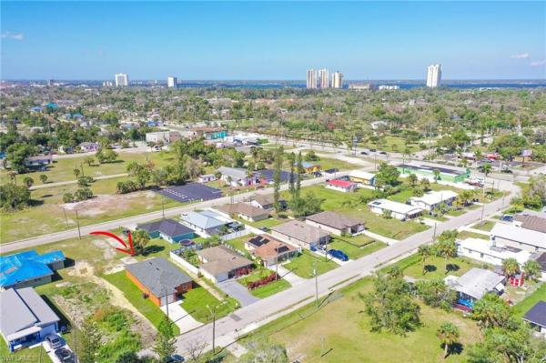 Carver Park, 2100 Fountain St, Fort Myers, Florida 33916, image 1