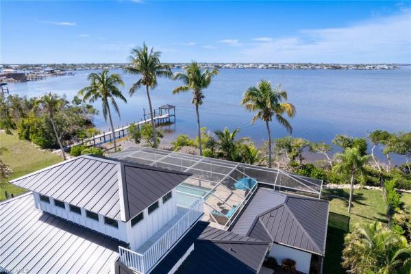 Matlacha No HOA, 12201 Shoreview Dr, Matlacha, Florida 33993, image 1