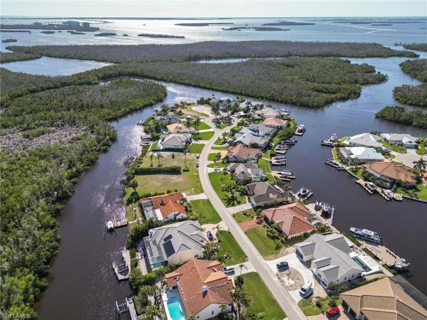 Palm Acres, 14890 Caleb Dr, Fort Myers, Florida 33908, image 1