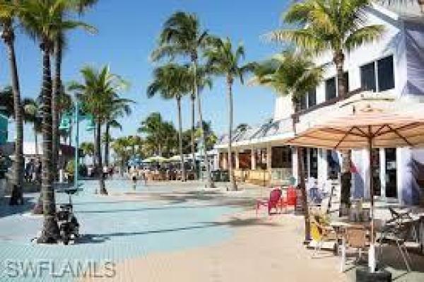 Dean Park, 2754 Providence St, Fort Myers, Florida 33916, image 1