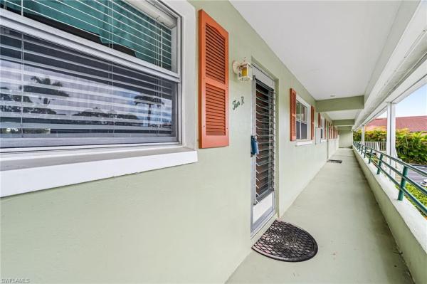 Valley Stream Court, 300 Valley Stream Dr #D-10, Naples, Florida 34113, image 1
