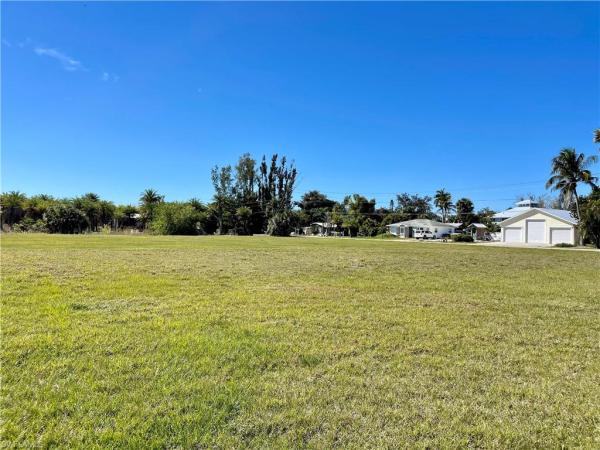 Pine Island, 7675 Barrancas Ave, Bokeelia, Florida 33922, image 1
