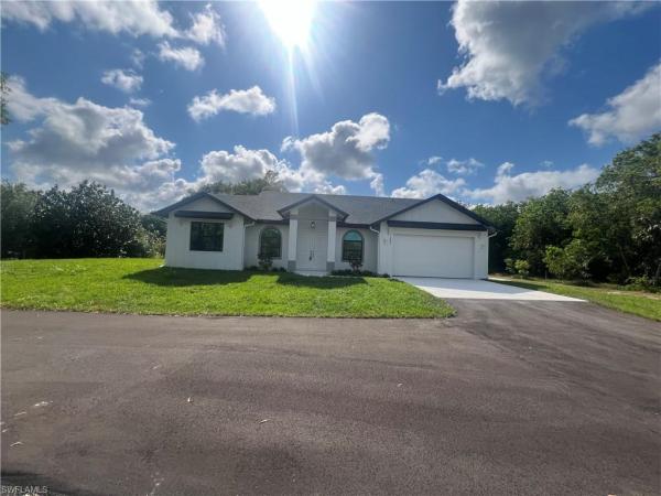 Naples No HOA, 10827 Greenway Rd, Naples, Florida 34114, image 1