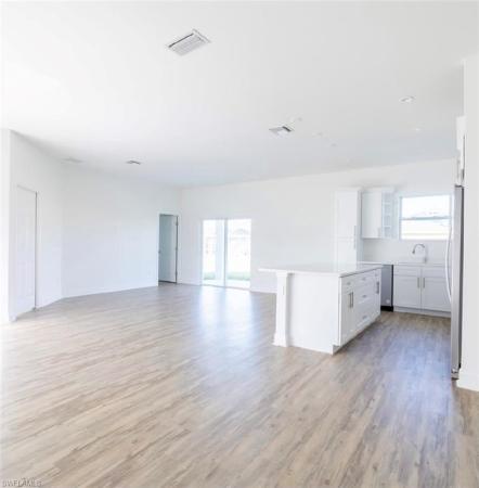 Cape Coral Residential, 1115 6th Pl, Cape Coral, Florida 33993, image 2