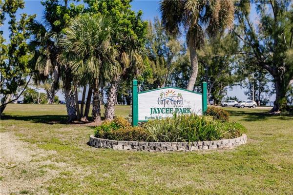Cape Riviera, 1953 Beach Pkwy #201, Cape Coral, Florida 33904, image 1