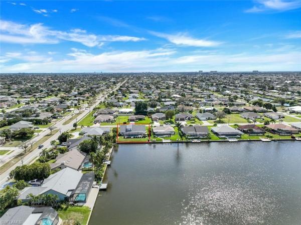 Cape Coral, 407 37th St, Cape Coral, Florida 33914, image 1