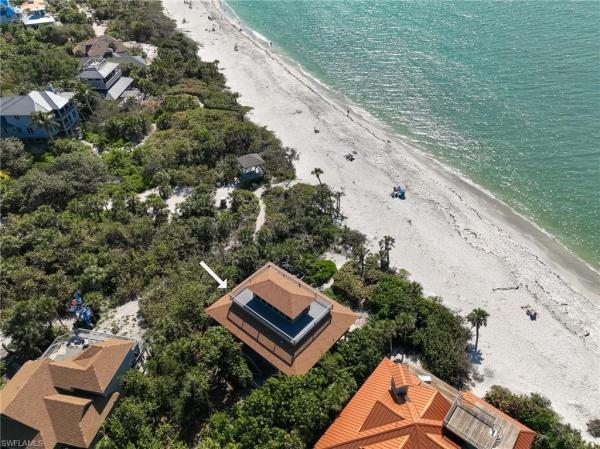 Safety Harbor Club, 412 Gulf Bend Dr, Upper Captiva, Florida 33924, image 1