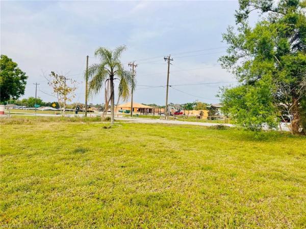North Fort Myers No HOA, 1253 Mcneill Rd, North Fort Myers, Florida 33903, image 1