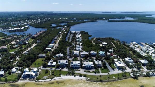 Seagull Bay, 16733 Seagull Bay Ct, Bokeelia, Florida 33922, image 2