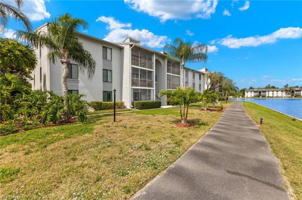 Pine Ridge Of Fort Myers Village, 4701 Lakeside Club Blvd #12, Fort Myers, Florida 33905, image 1