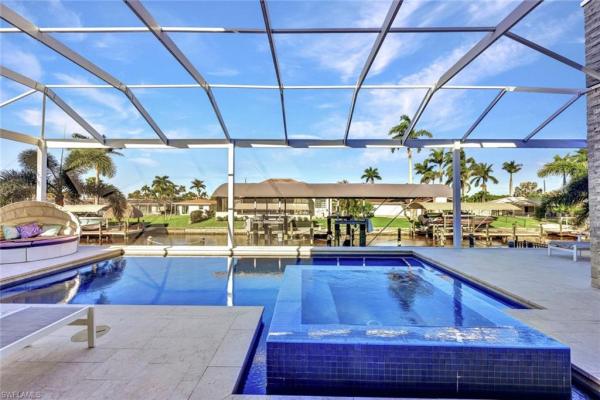 Cape Coral, 5610 De Soto Ct, Cape Coral, Florida 33904, image 3