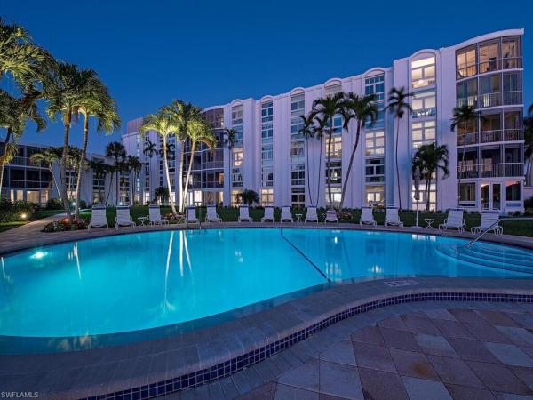 Colony Gardens At Park Shore, 4047 Crayton Rd #4047, Naples, Florida 34103, image 1