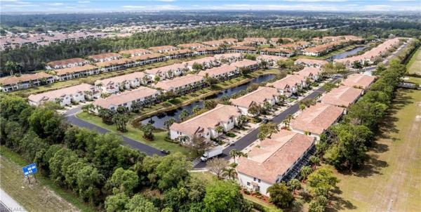 Pinehurst At Stratford Place, 835 Hampton Cir, Naples, Florida 34105, image 1