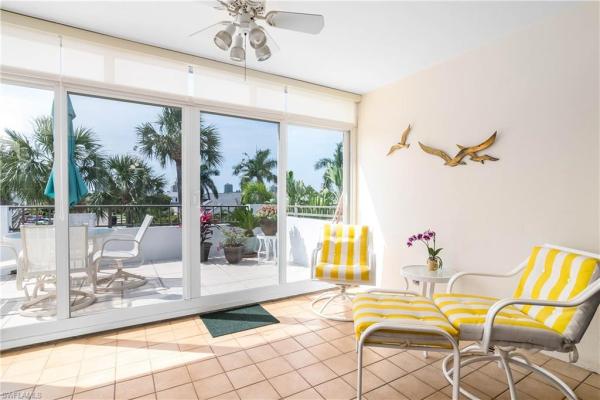 Harborside Terrace At Park Shore, 4200 Belair Ln #305, Naples, Florida 34103, image 1