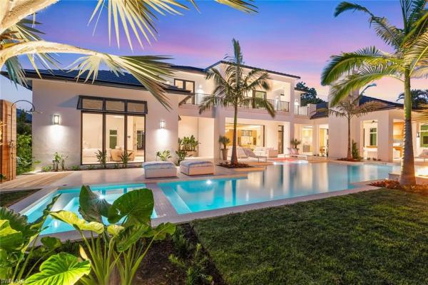 Coquina Sands, 644 Coral Dr, Naples, Florida 34102, image 1