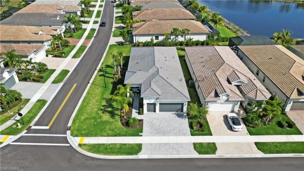 Valencia Bonita, 16522 Calistoga Dr, Bonita Springs, Florida 34135, image 1