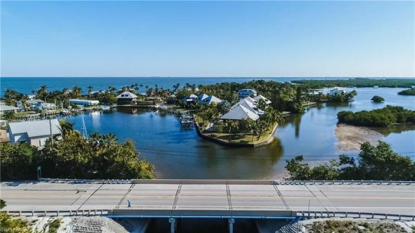 Marina Gardens, 7731 Bocilla Ln #6, Bokeelia, Florida 33922, image 1