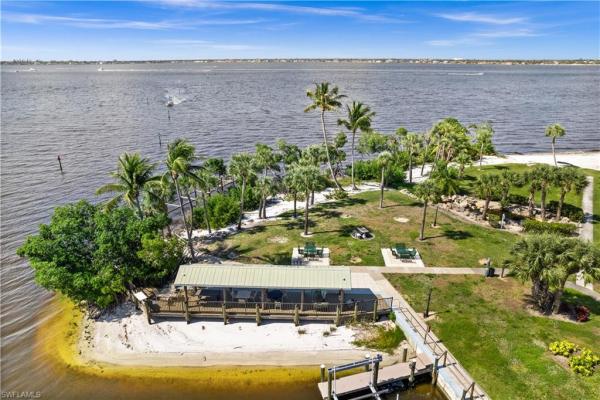Meadowlark Cove, 11926 Quail Run Dr, Fort Myers, Florida 33908, image 1