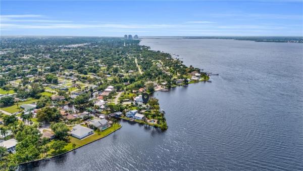 Broadview Manor, 4567 Riverside Dr, Fort Myers, Florida 33905, image 1