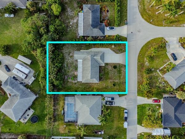 Aroyal Pines, 27126 Elaine Dr, Bonita Springs, Florida 34135, image 1