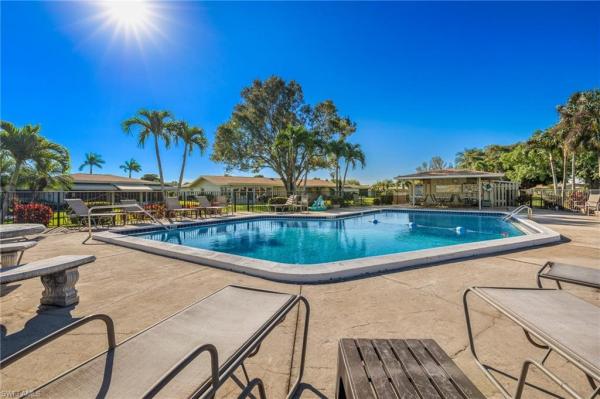 Whiskey Creek Village Green, 5570 Pendlewood Ln, Fort Myers, Florida 33919, image 1