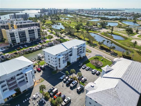 Royal Pelican Townhouse At Bay Beach, 4511 Bay Beach Ln #114, Fort Myers Beach, Florida 33931, image 1