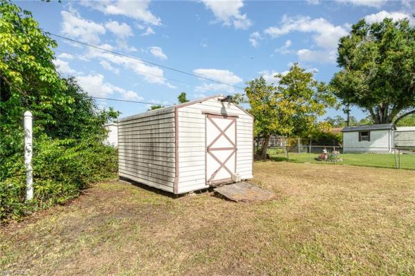 Berts Bayshore Manor, 1385 Lincoln Ave, North Fort Myers, Florida 33917, image 1