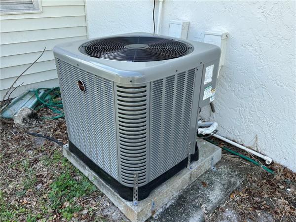 Foxmoor Pines, 1388 White Cedar Ln, North Fort Myers, Florida 33917, image 1