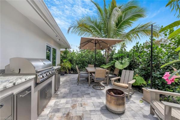 Melaleuca Village, 13 Crooked Ln #18, Naples, Florida 34112, image 1