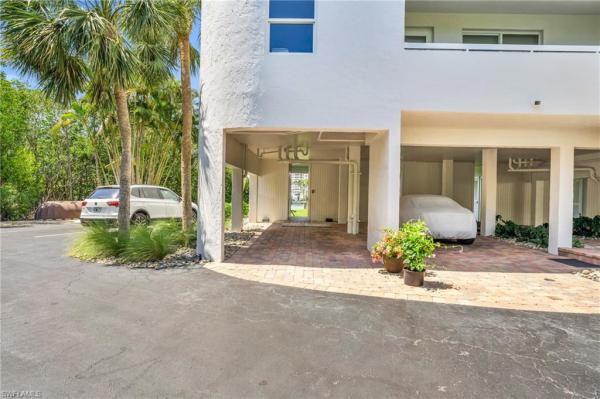 The Anchorage, 12945 Vanderbilt Dr #507, Naples, Florida 34110, image 1