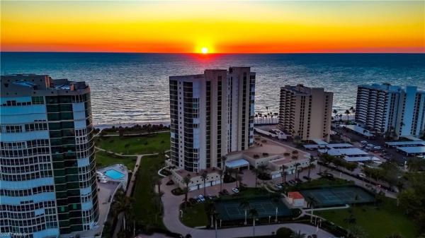 Le Ciel Park Tower At Park Shore, 3991 N Gulf Shore Blvd #PH-103, Naples, Florida 34103, image 1