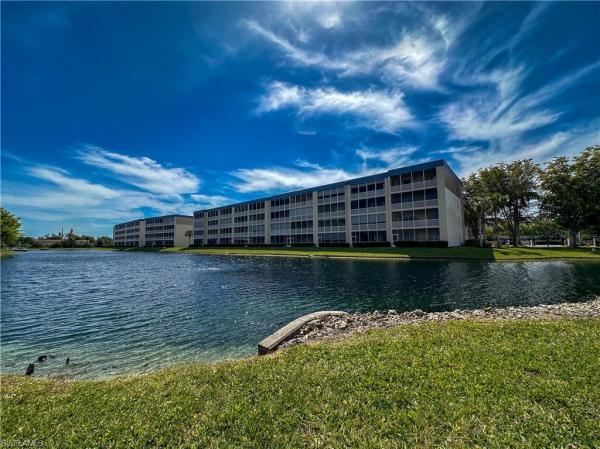 The Park At Lakewood, 14901 Park Lake Dr #PH05, Fort Myers, Florida 33919, image 1