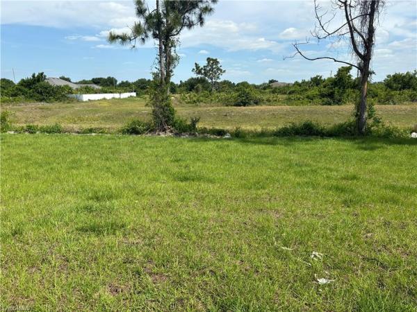 Southwood, 344 Pembroke St, Lehigh Acres, Florida 33974, image 1