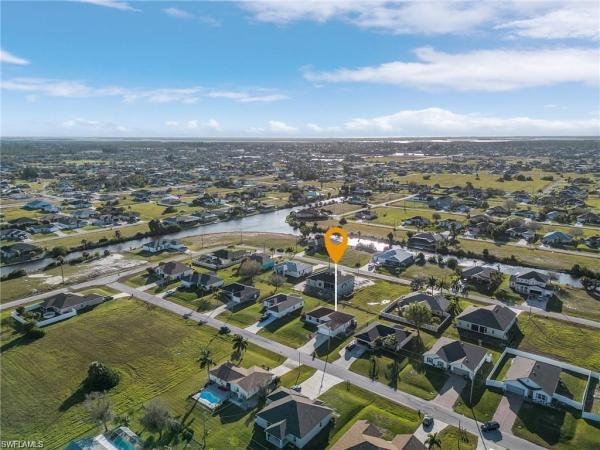 Cape Coral, 206 25th Pl, Cape Coral, Florida 33993, image 1
