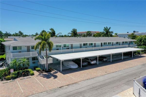 Algonquin Club, 421 S 12th Ave #A15, Naples, Florida 34102, image 1