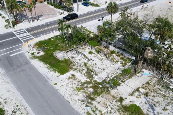 Gulf Heights, 5481 Estero Blvd, Fort Myers Beach, Florida 33931, image 1