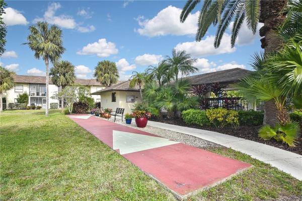 Central Park South, 9285 Lake Park Dr #102, Fort Myers, Florida 33919, image 1