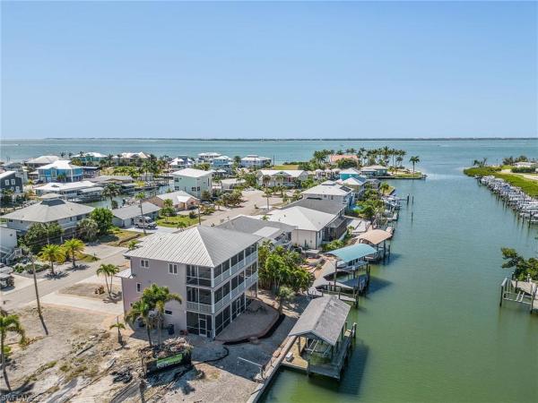 Pine Island Shores, 2347 Sycamore St, Other, Florida 33956, image 1