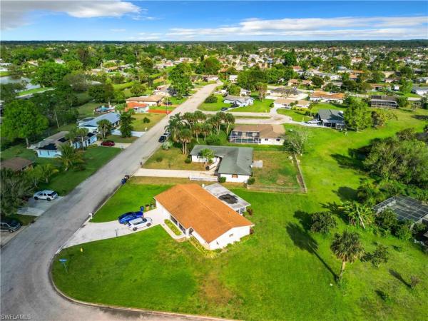 Willow Lake South, 606 Grandview Dr, Lehigh Acres, Florida 33936, image 1