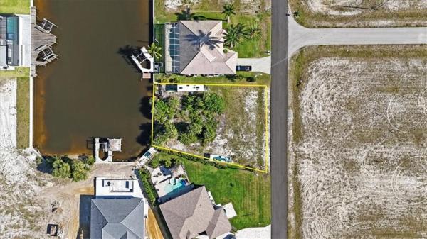 Cape Coral Residential, 3208 45th Pl, Cape Coral, Florida 33993, image 1