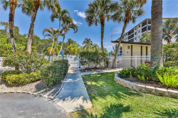 Estero Cove, 6899 Estero Blvd #251, Fort Myers Beach, Florida 33931, image 1