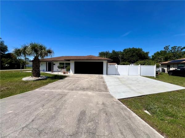 Lehigh Acres Residential, 1401 7th St, Lehigh Acres, Florida 33972, image 1