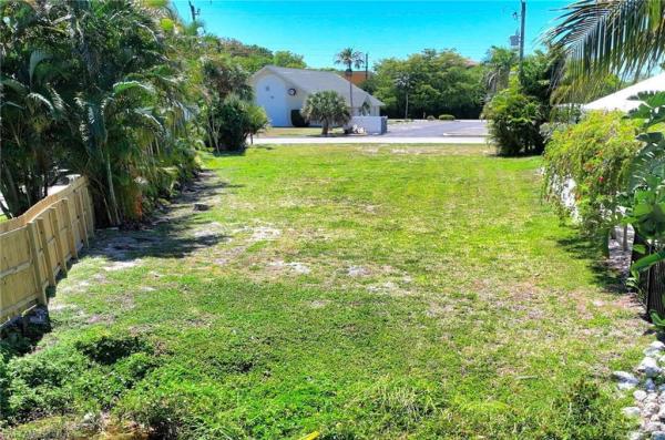 Lake Park, 1040 N 11th St, Naples, Florida 34102, image 1