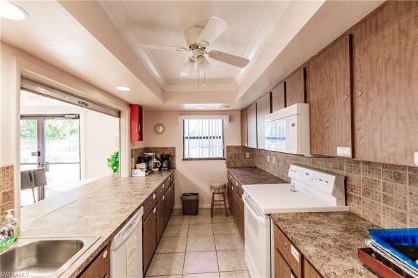 South Pointe South, 9753 Deerfoot Dr, Fort Myers, Florida 33919, image 1