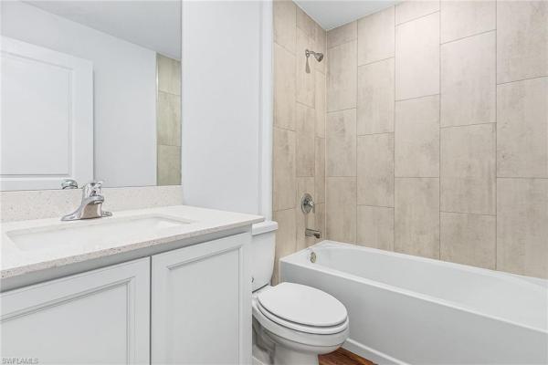816 Rue Labeau Cir, Fort Myers, Florida 33913, image 1