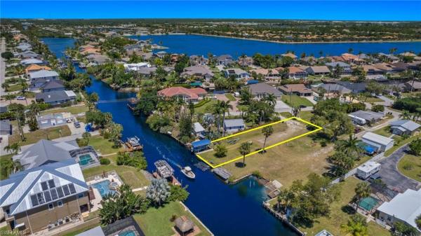 Ten Mile Anchorage, 5989 Park Rd, Fort Myers, Florida 33908, image 1