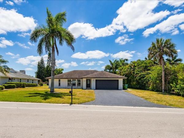Forest Hills, 410 Forest Hills Blvd, Naples, Florida 34113, image 1