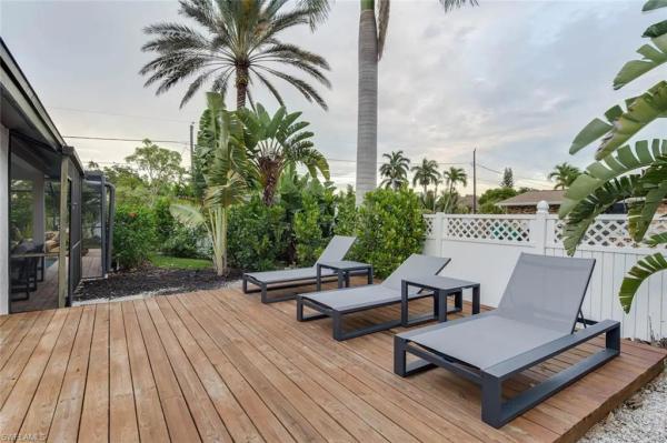 Naples Park, 585 N 108th Ave, Naples, Florida 34108, image 1